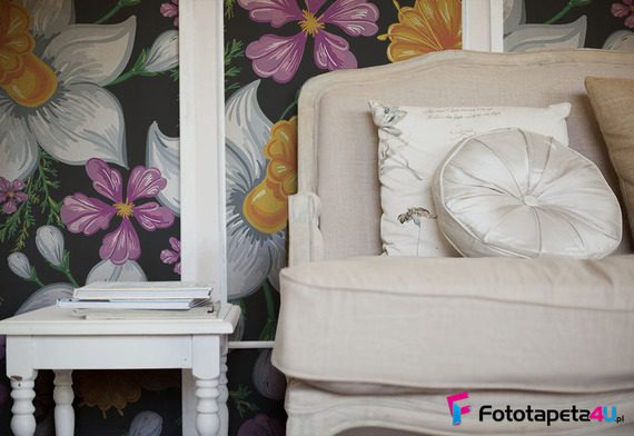 Kwiecista-grafika-odslona-na-czerni-fototapety-fototapety-do-salonu-29687928-f4u